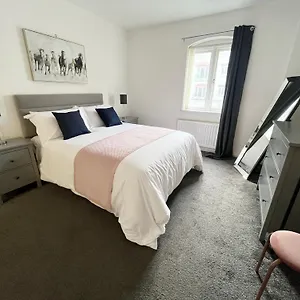 https://academy-street-apartments.belfasthotelsireland.com