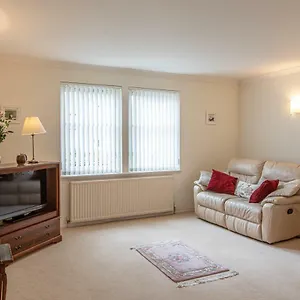https://cults-court-apartment.hotelsaberdeenuk.com