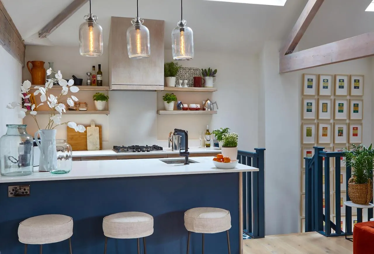 The Loft House - Beautiful House In Best Location Bath Holiday home